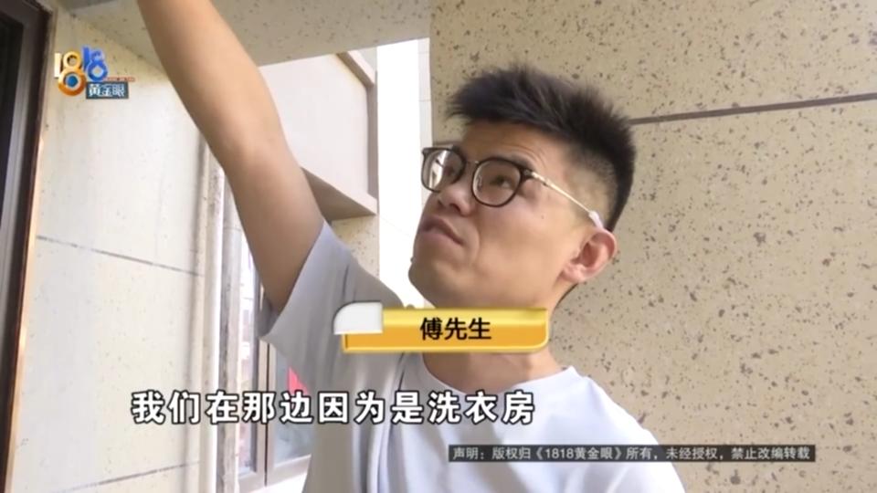 DƬ